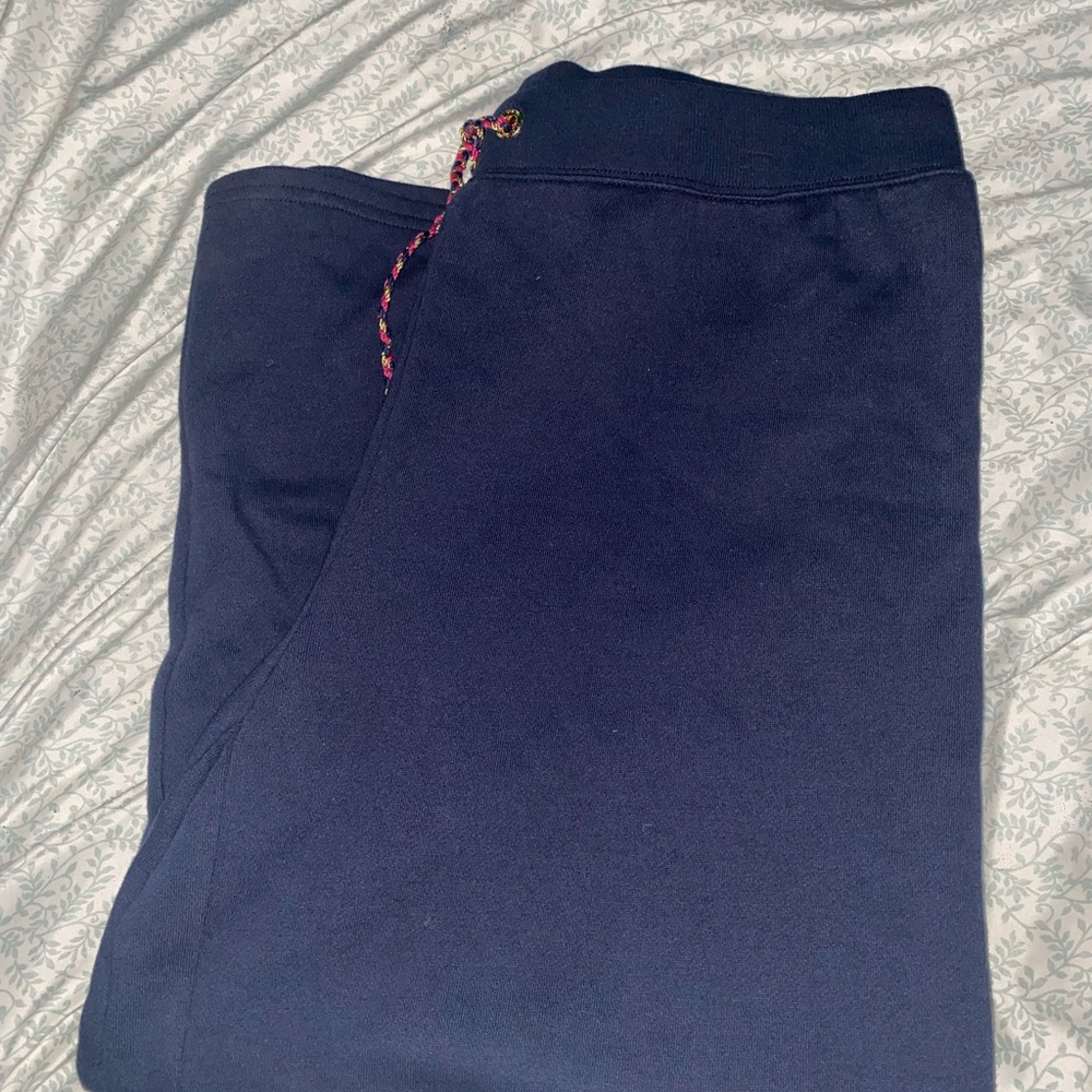Juicy Couture capris